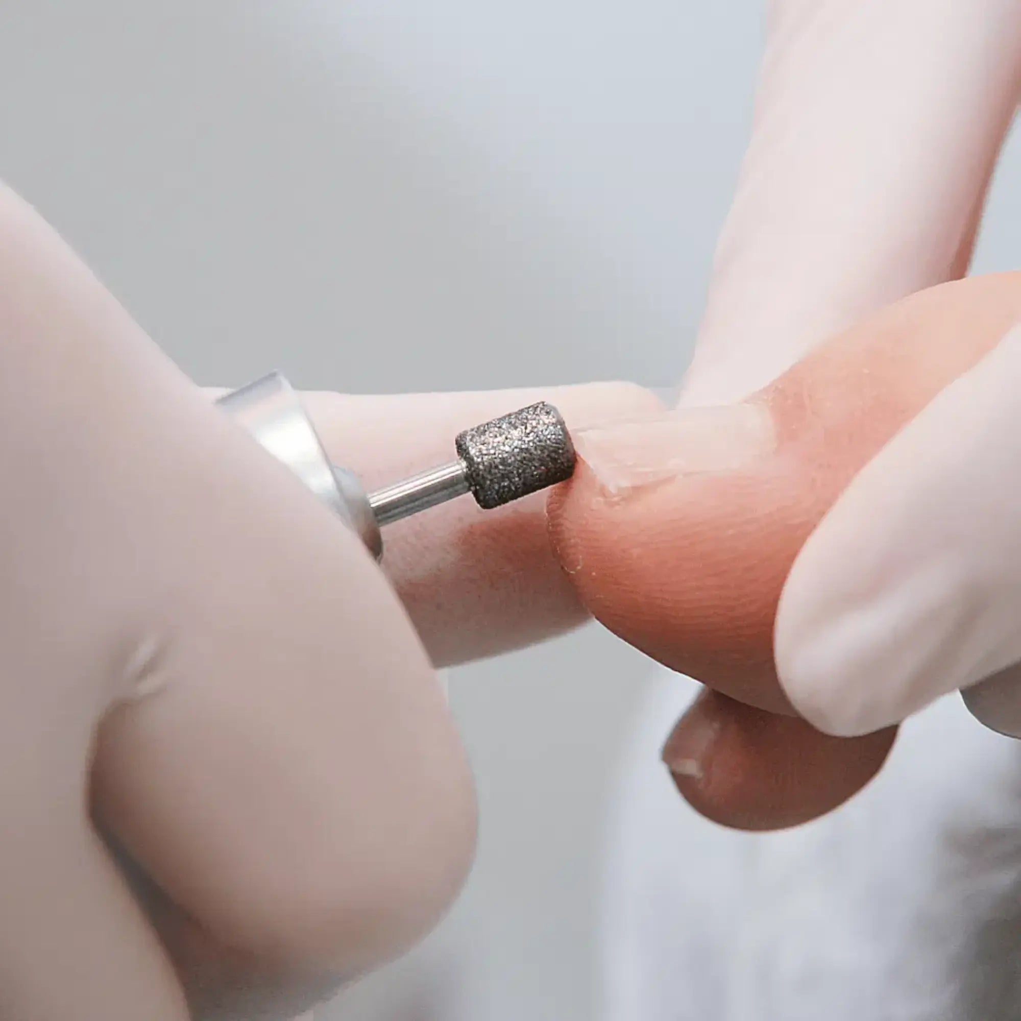 Fraise 840T - Diamant - Grain moyen - Finition des ongles, polissage et lissage - 5,5 mm Ruck