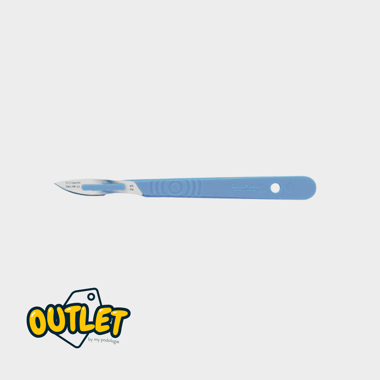 10 bistouris stériles à usage unique - Swann-Morton // Date dépassée Swann-Morton 